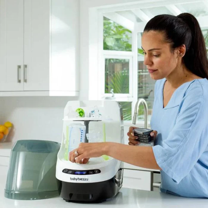ماشین اتوماتیک شستشو ،استریل و خشک کن بیبی برزا baby brezza